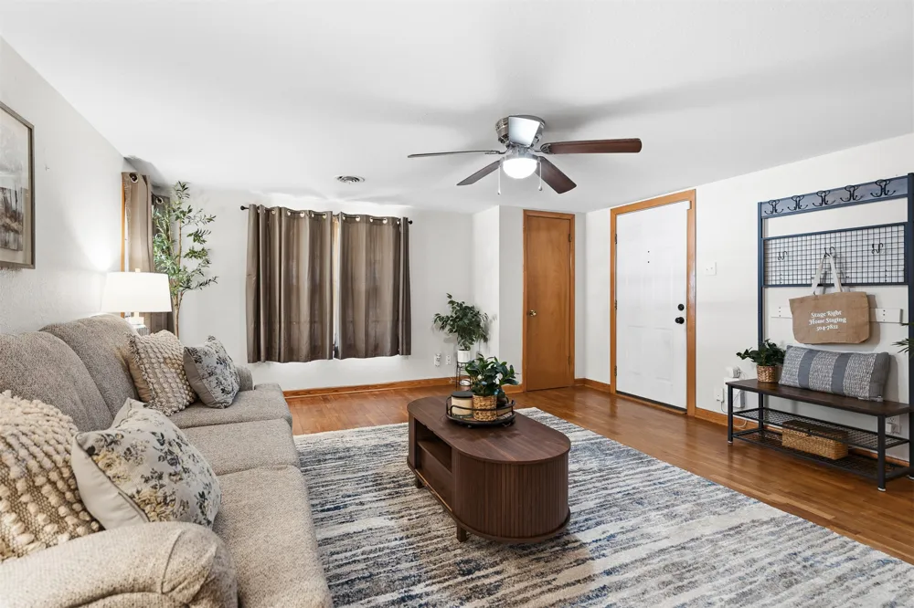 1415 Holt Street Ardmore, OK 73401