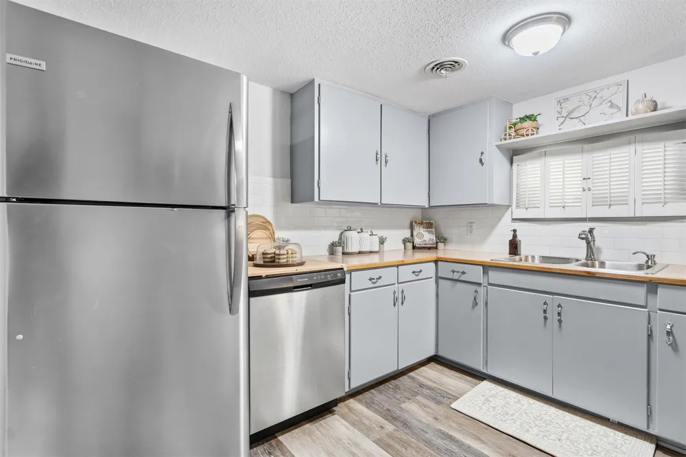 1415 Holt Street Ardmore, OK 73401