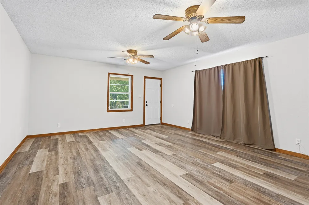 1415 Holt Street Ardmore, OK 73401