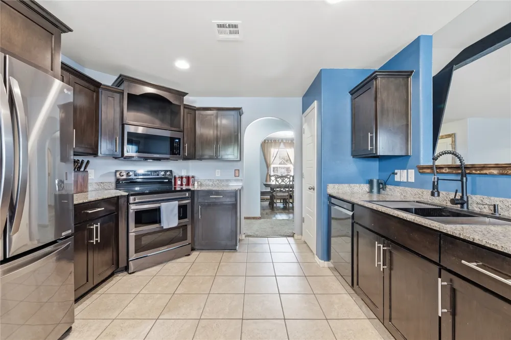1759 Caddo Street Oologah, OK 74053