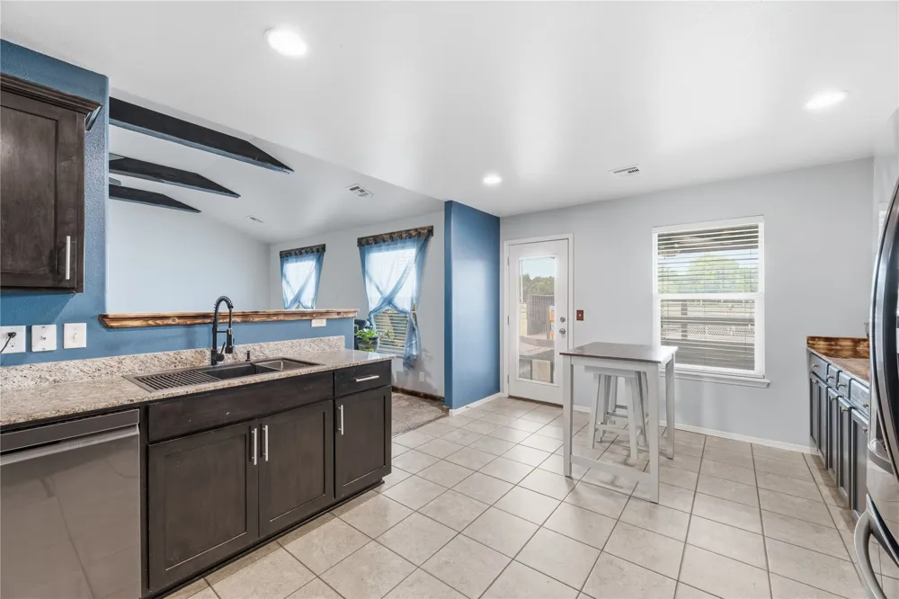 1759 Caddo Street Oologah, OK 74053