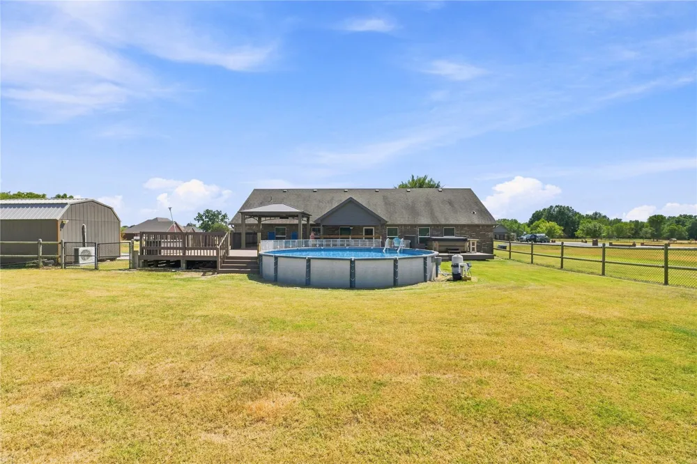 1759 Caddo Street Oologah, OK 74053