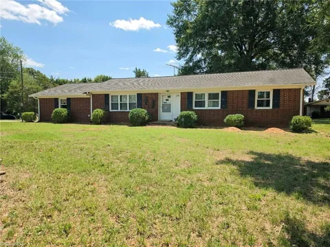 506 Archergate Road