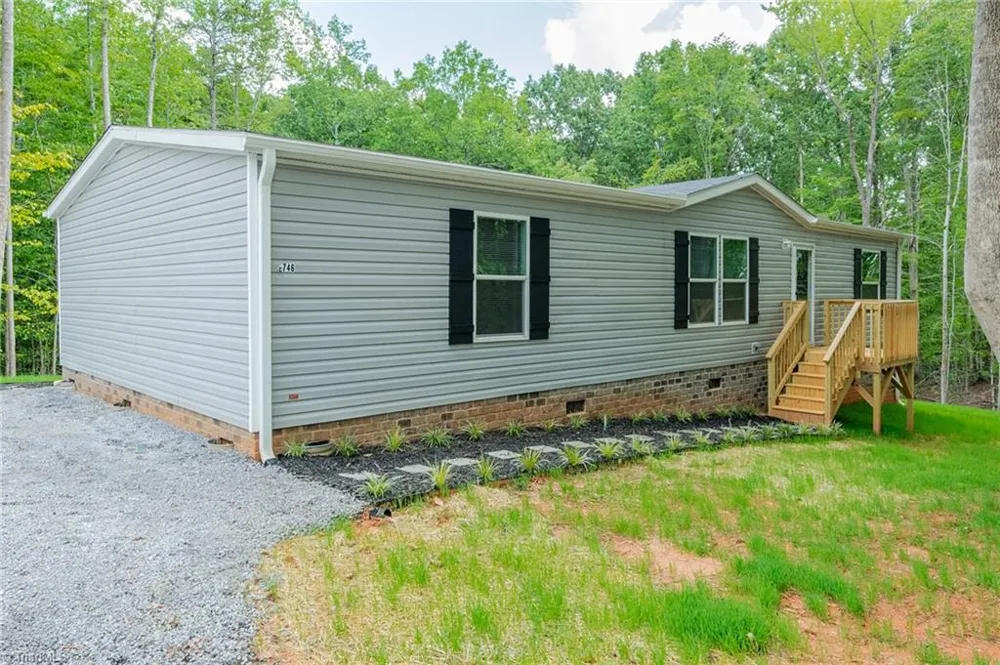 2746 Sowers Road Lexington, NC 27299