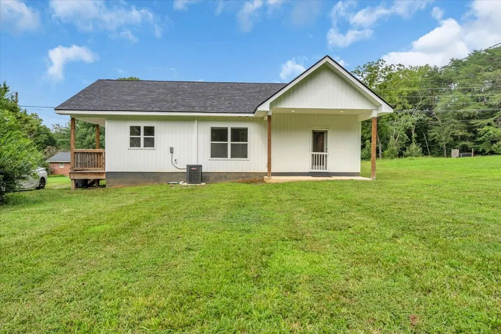 1919 Yager Rd McMinnville, TN 37110