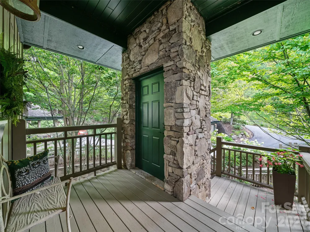 530 Andrew Banks Road #B2 Burnsville, NC 28714