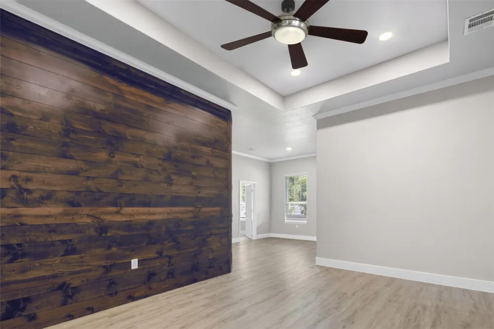 804 S 4th Street Bonham, TX 75418