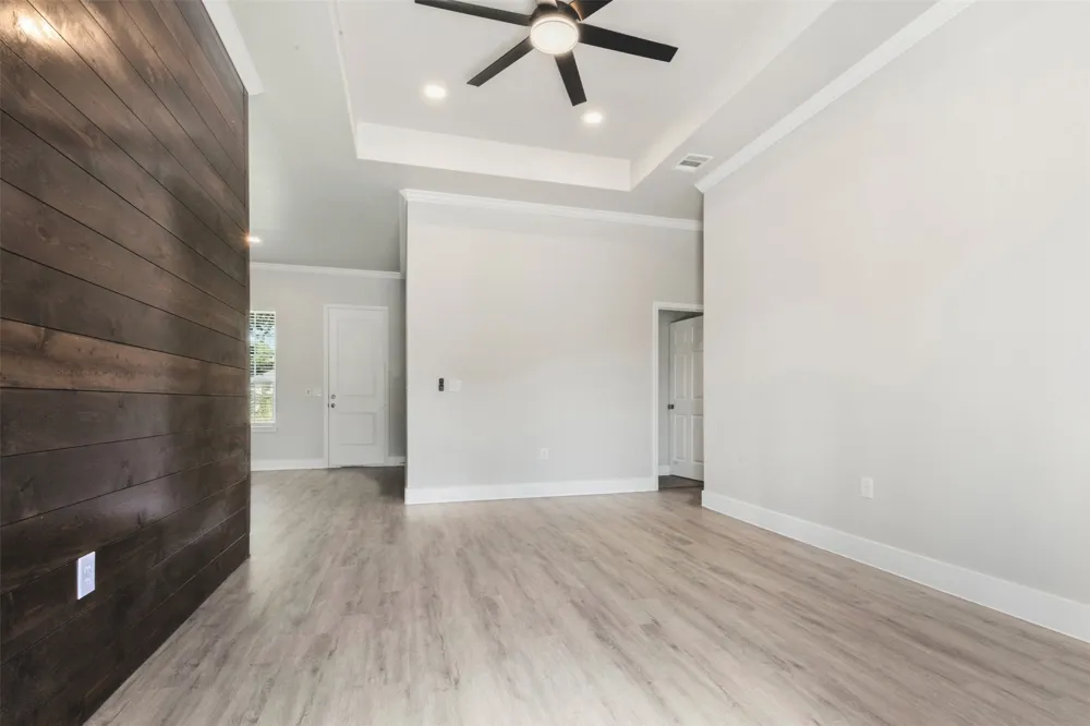 804 S 4th Street Bonham, TX 75418