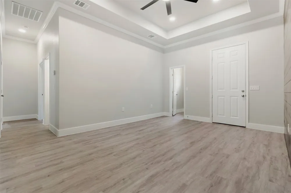 804 S 4th Street Bonham, TX 75418