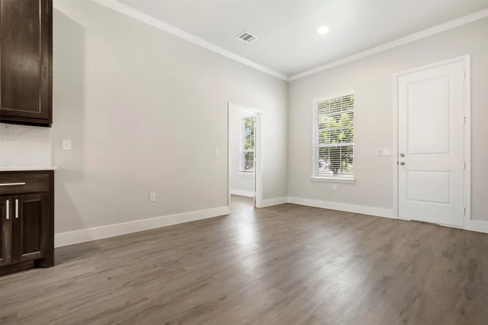 804 S 4th Street Bonham, TX 75418