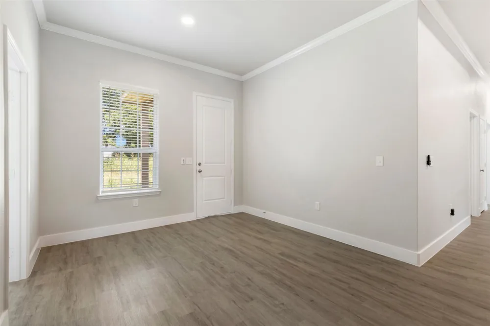804 S 4th Street Bonham, TX 75418