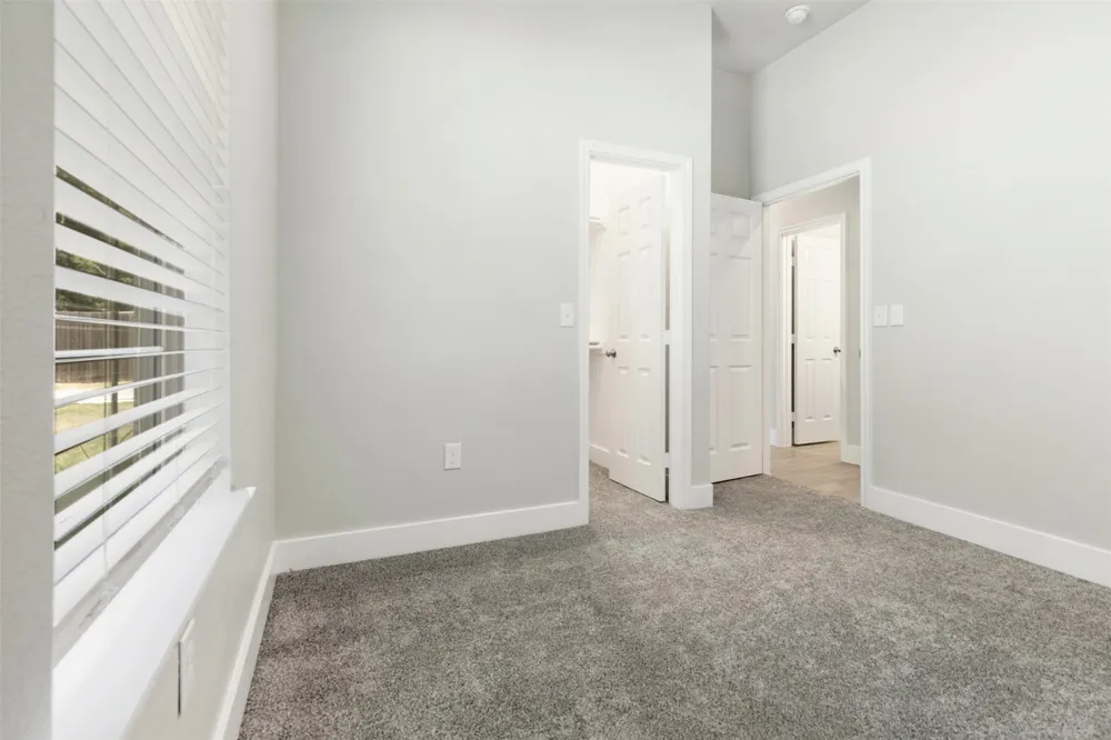 804 S 4th Street Bonham, TX 75418
