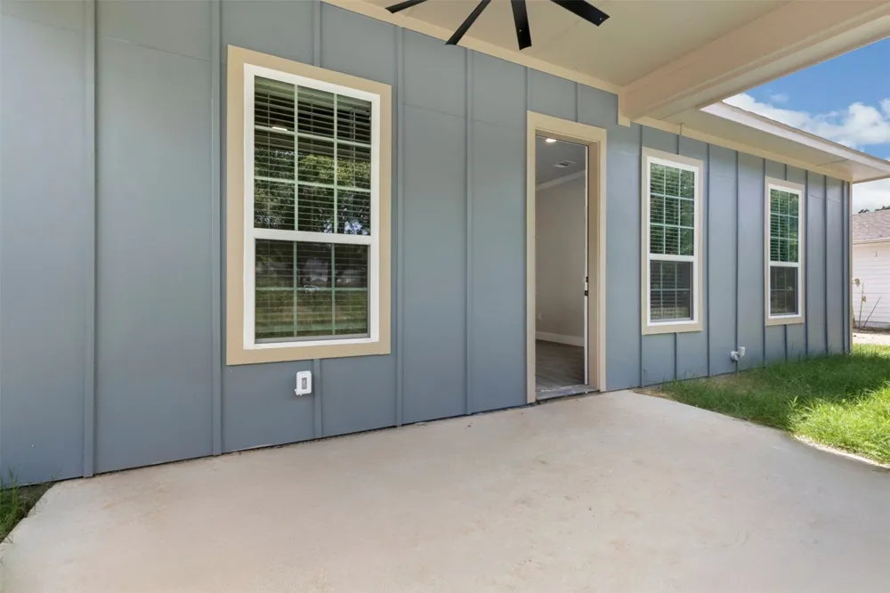 804 S 4th Street Bonham, TX 75418
