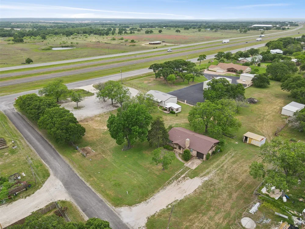 430 County Road 447 Eastland, TX 76448