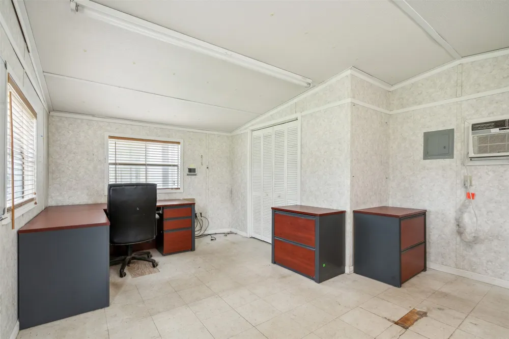 430 County Road 447 Eastland, TX 76448