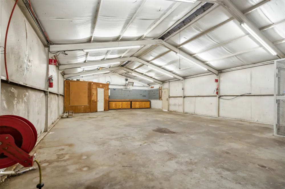 430 County Road 447 Eastland, TX 76448