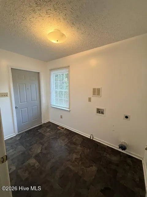 236 Manchester Road Havelock, NC 28532