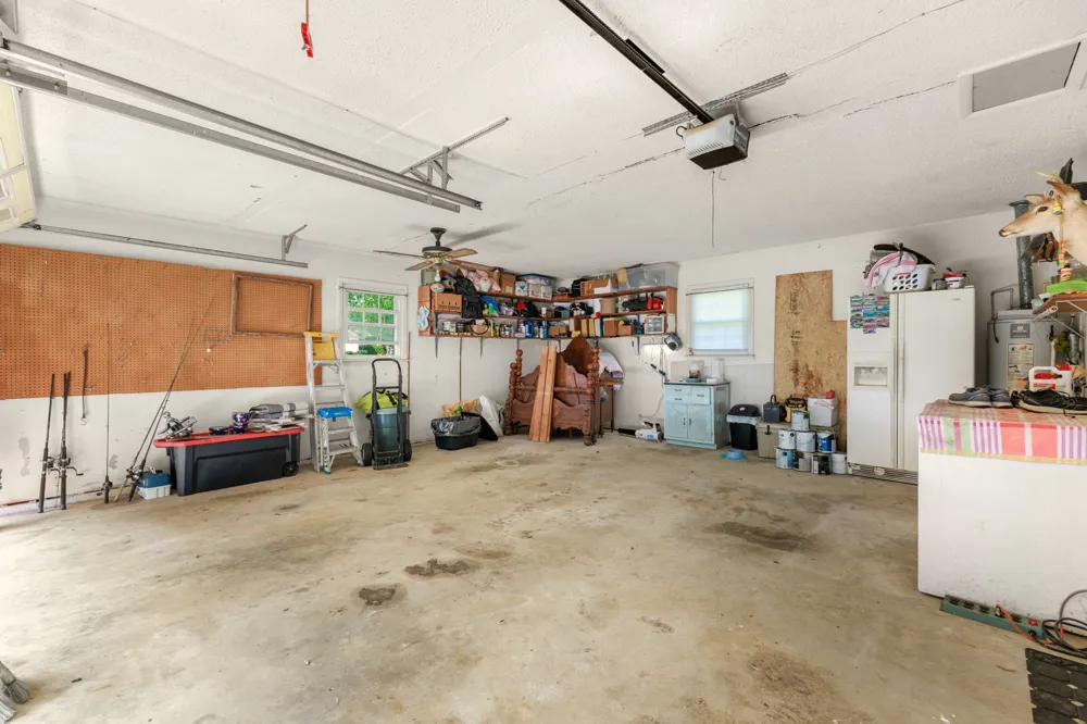 825 Apache Trl McMinnville, TN 37110