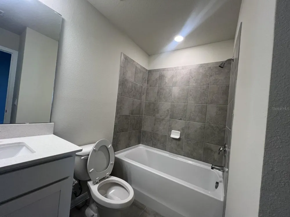 3355 VINE LEAF STREET Apopka, FL 32712