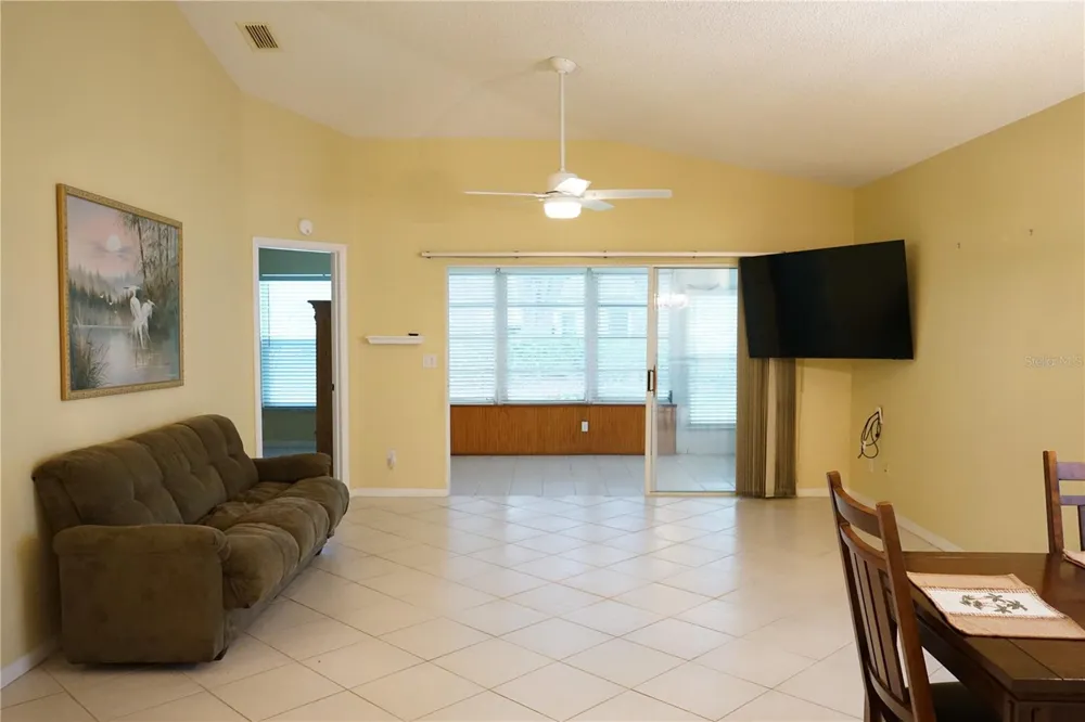 652 MC DANIEL STREET Sun City Center, FL 33573
