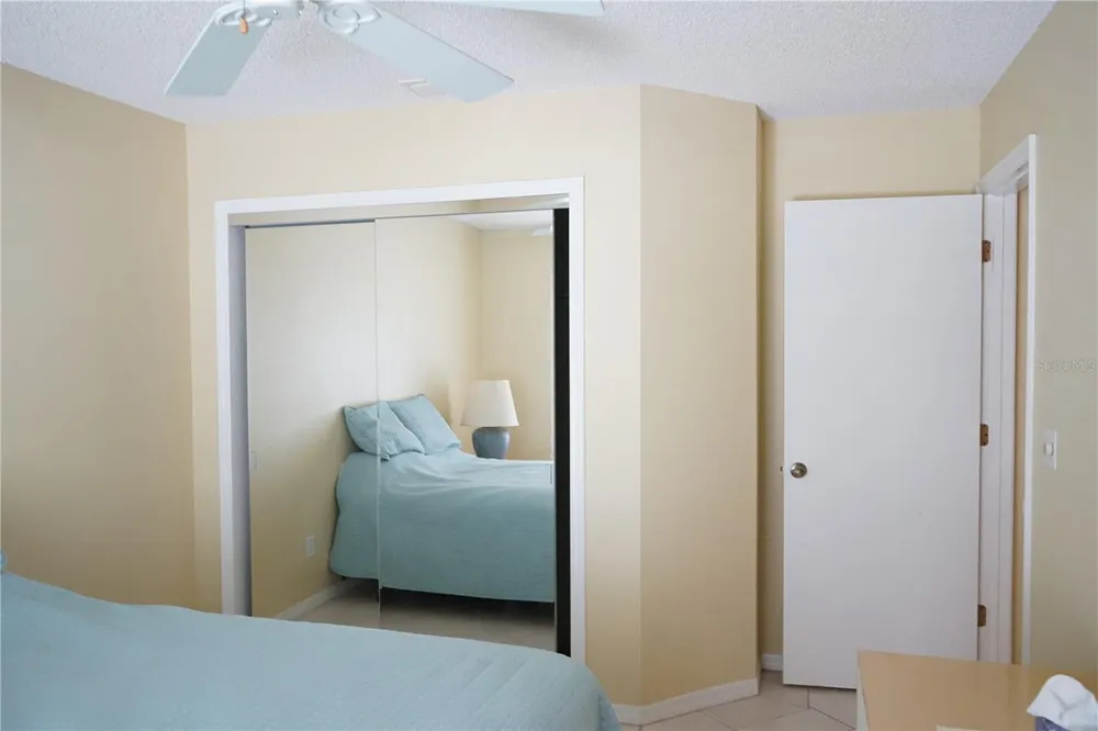 652 MC DANIEL STREET Sun City Center, FL 33573