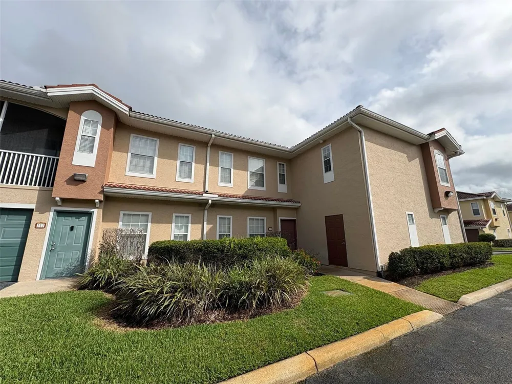 12021 VILLANOVA DRIVE #112 Orlando, FL 32837