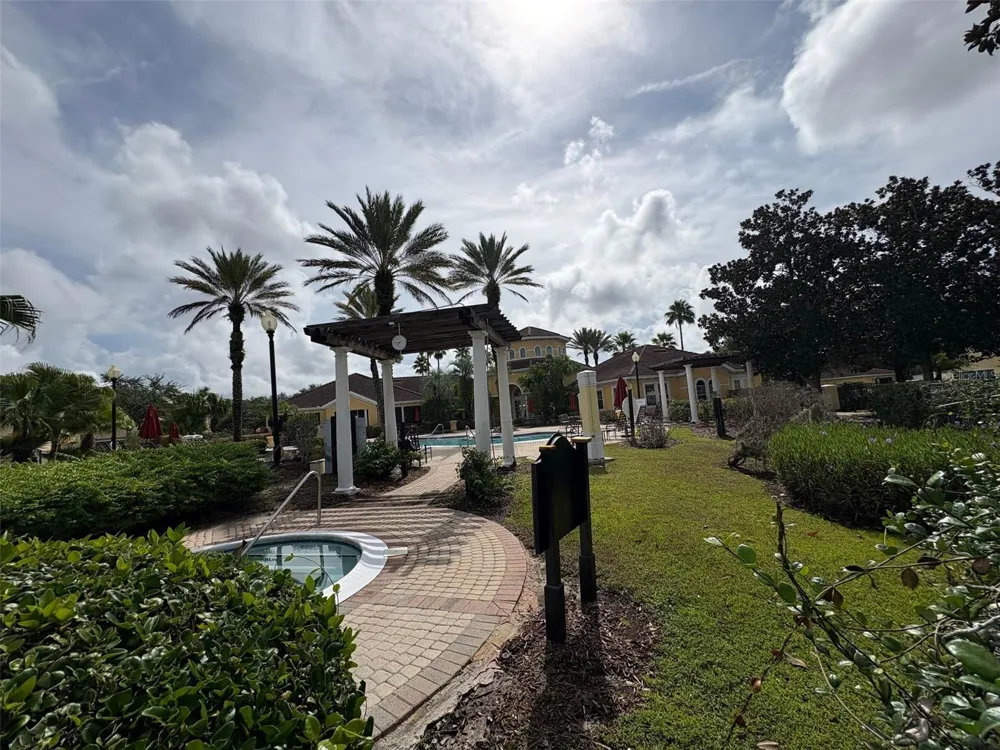 12021 VILLANOVA DRIVE #112 Orlando, FL 32837