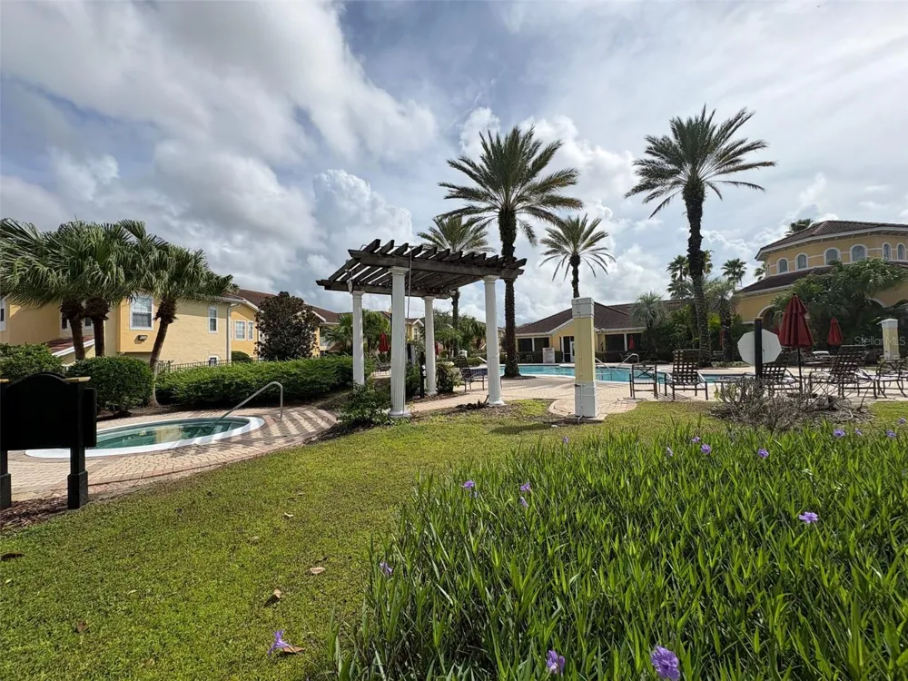 12021 VILLANOVA DRIVE #112 Orlando, FL 32837