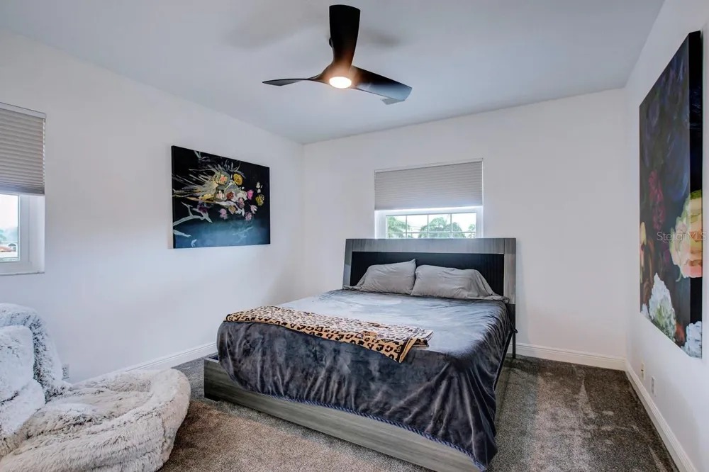 6113 PASADENA POINT BOULEVARD Gulfport, FL 33707