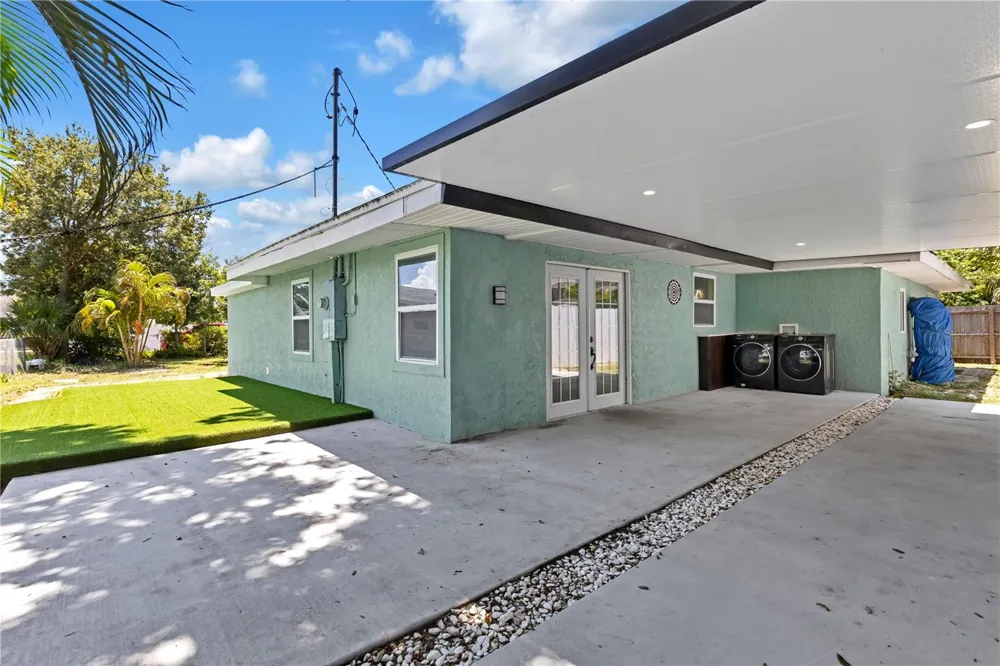 2839 OLYMPIC STREET Sarasota, FL 34231