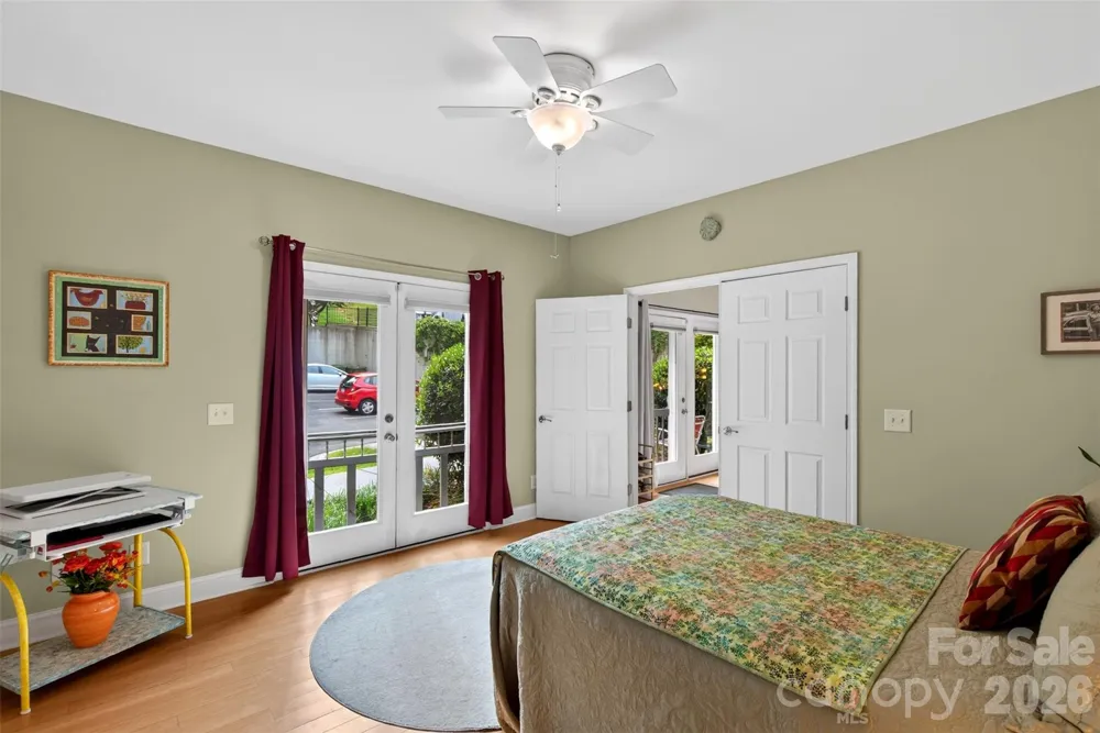600 Skyloft Drive #102 Asheville, NC 28801