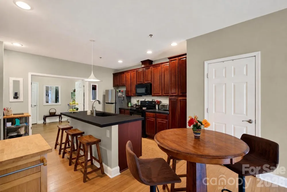 600 Skyloft Drive #102 Asheville, NC 28801