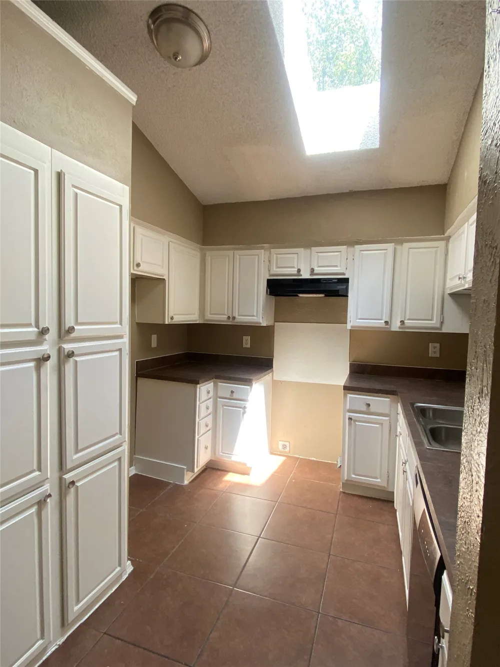 4370 Ashley Lane Grand Prairie, TX 75052