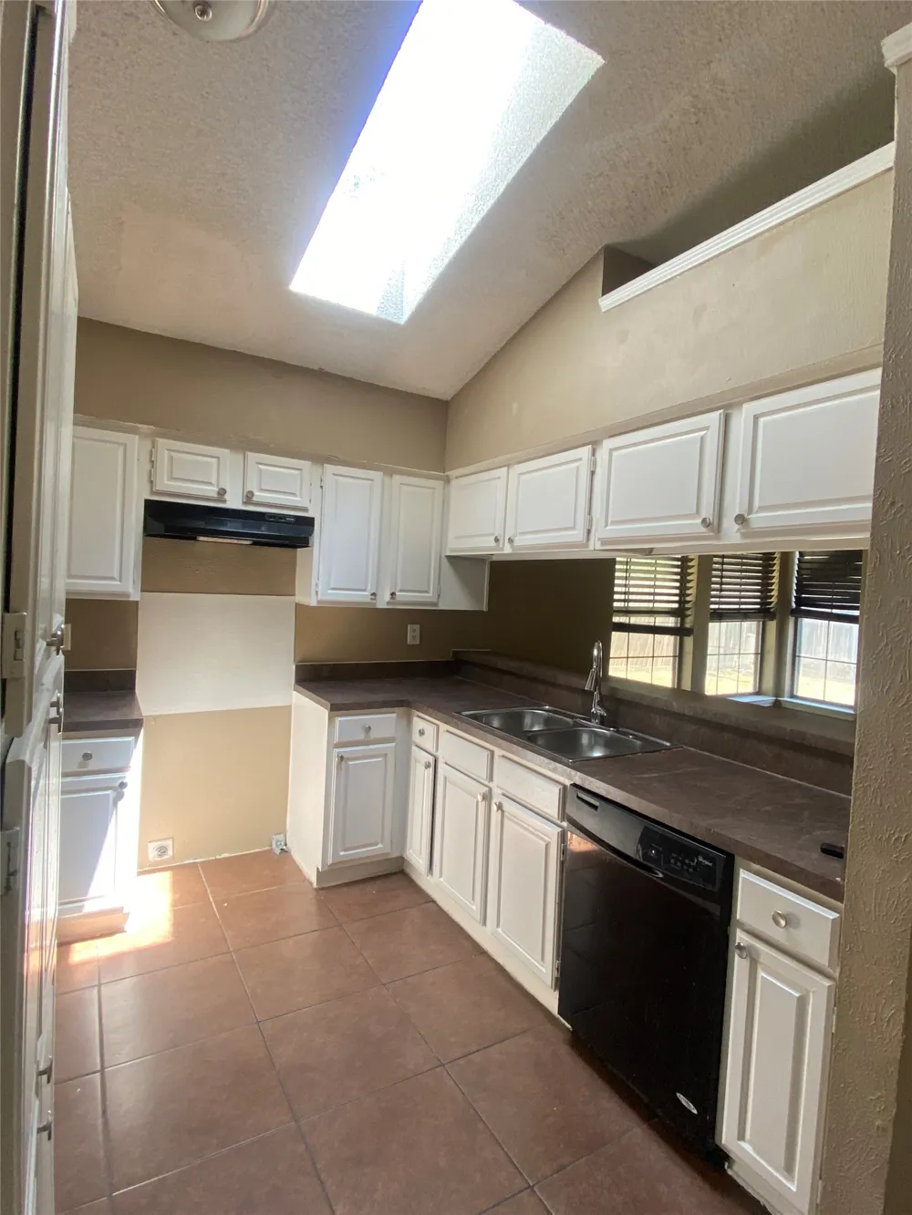 4370 Ashley Lane Grand Prairie, TX 75052