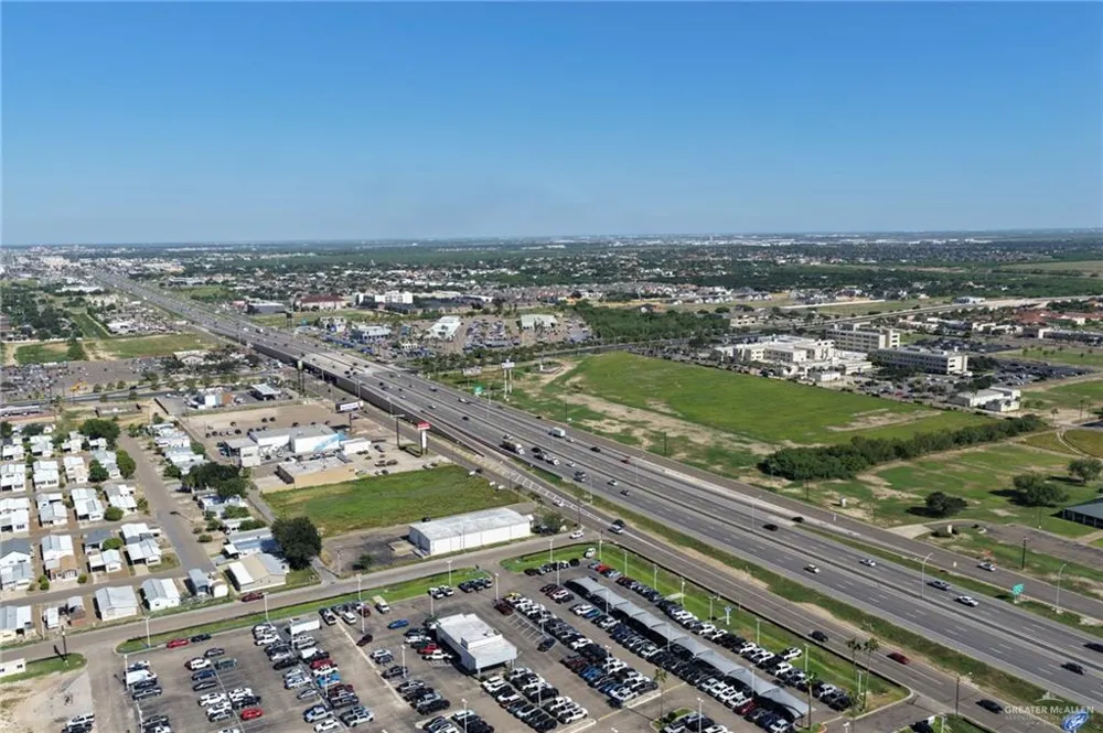 1205 E Expressway 83 Freeway E Mission, TX 78572