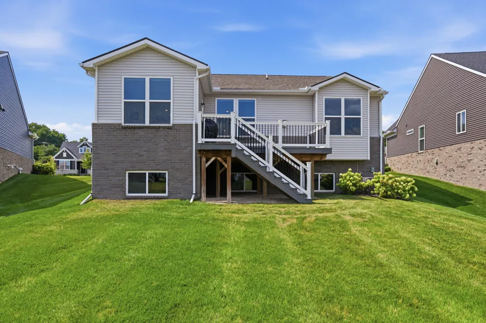 30137 Turtle Creek Circle New Hudson, MI 48165