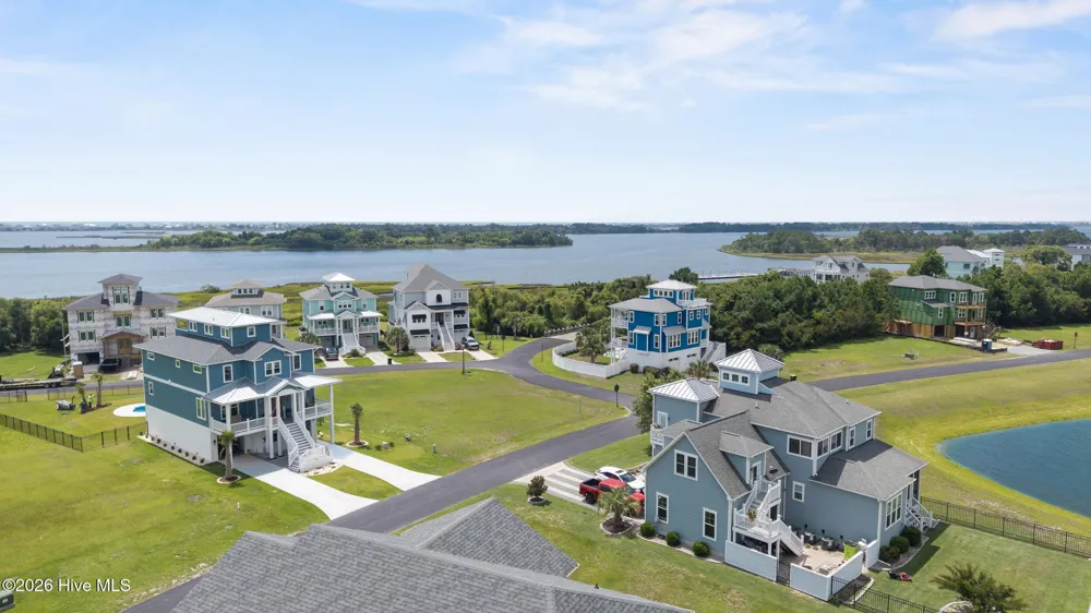 714 Sea Otter Lane Holly Ridge, NC 28445