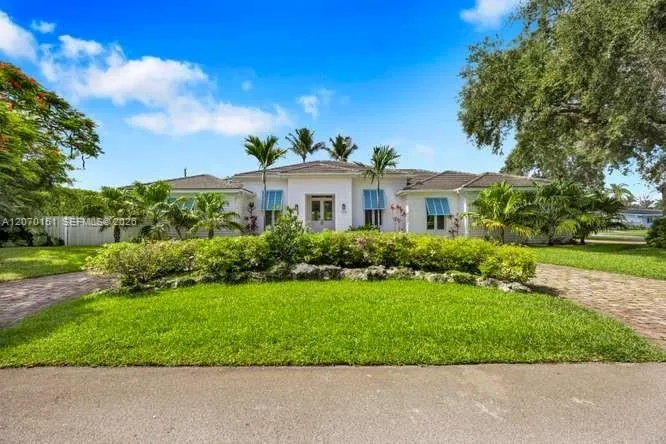 7840 SW 133rd Ter Pinecrest, FL 33156