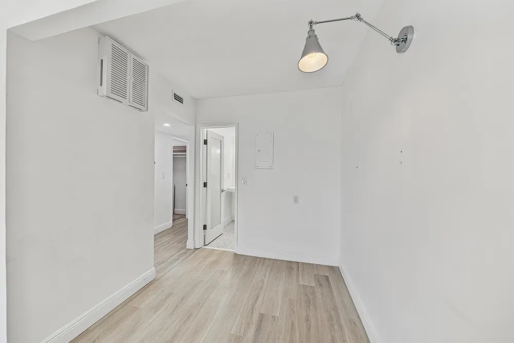 2900 NE 30TH STREET #D-3 Fort Lauderdale, FL 33306