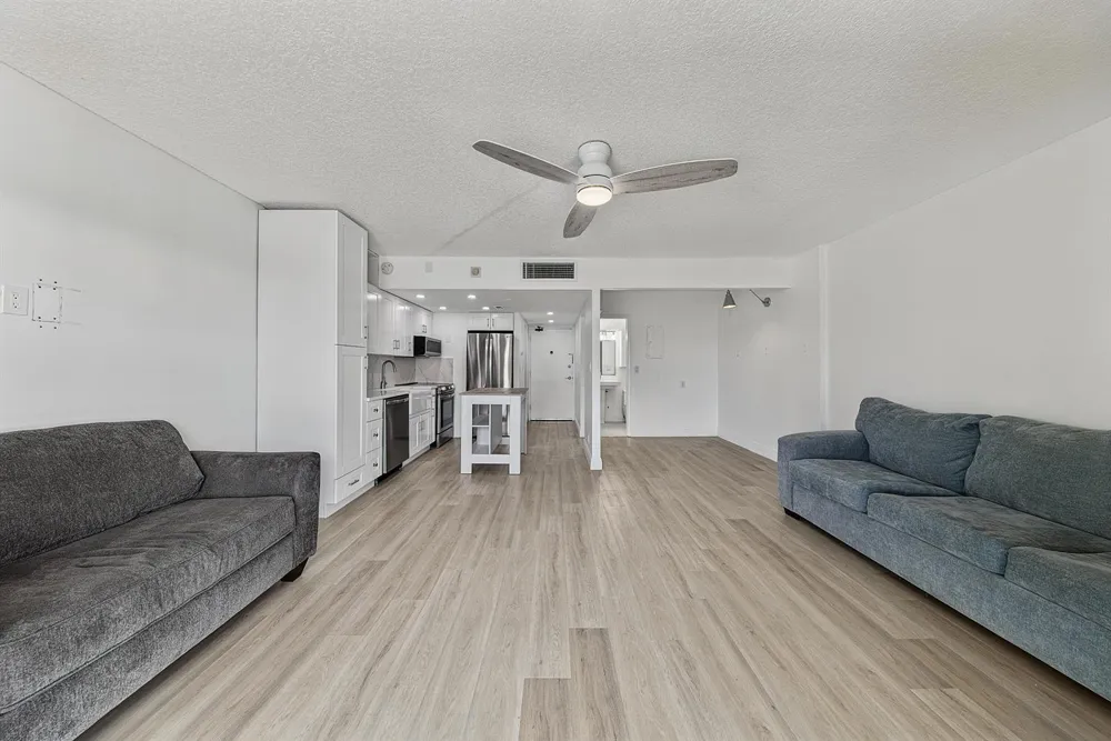 2900 NE 30TH STREET #D-3 Fort Lauderdale, FL 33306