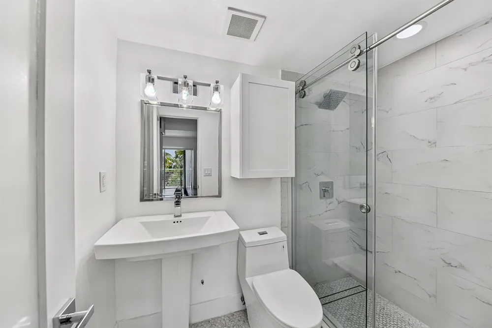 2900 NE 30TH STREET #D-3 Fort Lauderdale, FL 33306
