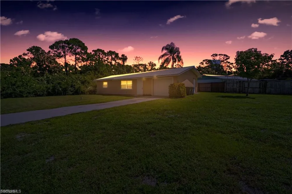 1290 Barrett Road North Fort Myers, FL 33903
