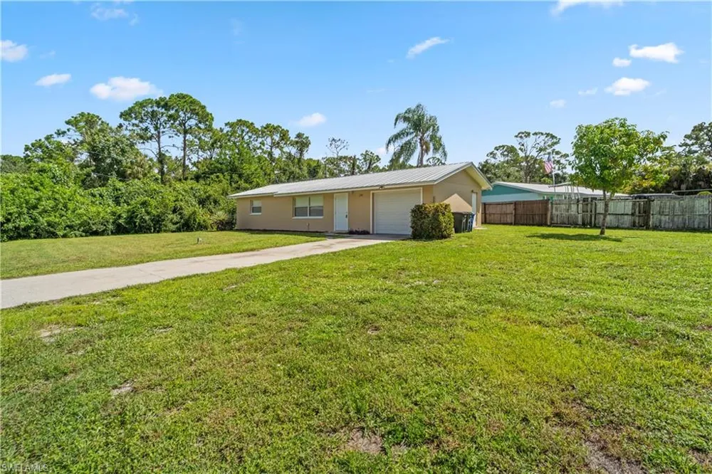 1290 Barrett Road North Fort Myers, FL 33903