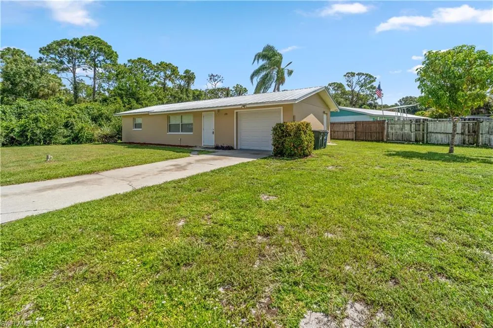 1290 Barrett Road North Fort Myers, FL 33903