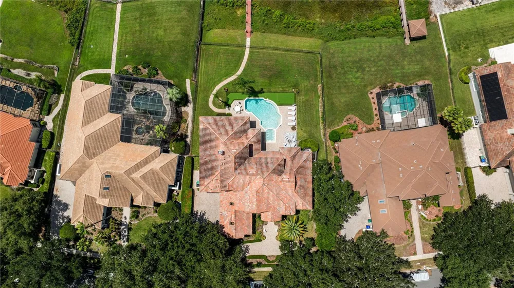 9233 SOUTHERN BREEZE DRIVE Orlando, FL 32836