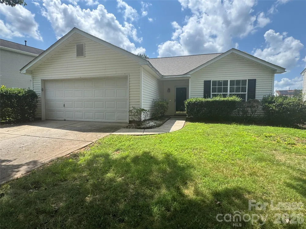 521 River View Drive Lowell, NC 28098