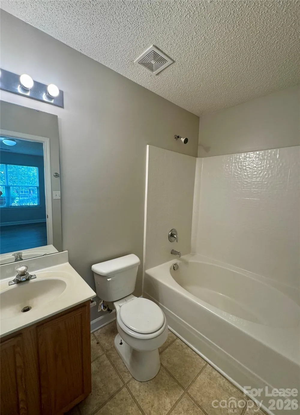 521 River View Drive Lowell, NC 28098
