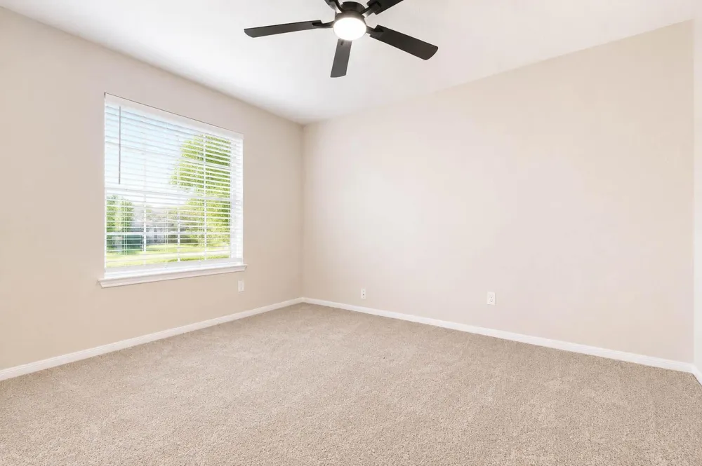 15819 Contender Lane Friendswood, TX 77546