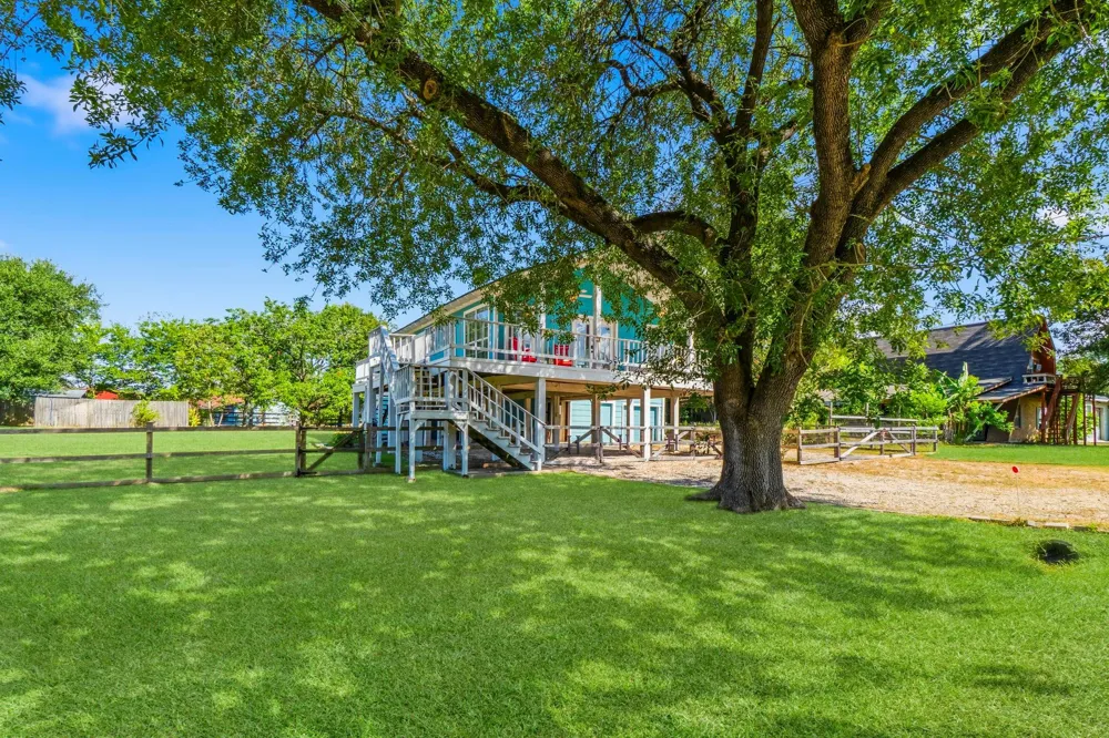 150 Bay Haven Boulevard Livingston, TX 77351