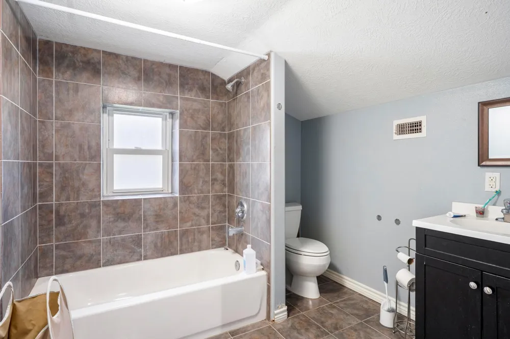 24511 Sunny Glen Dr Drive Houston, TX 77336